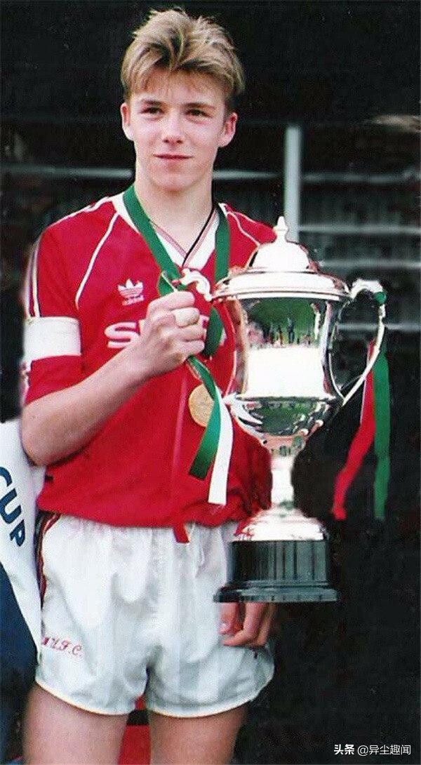 天下足球贝克汉姆精彩瞬间,足球先生贝克汉姆