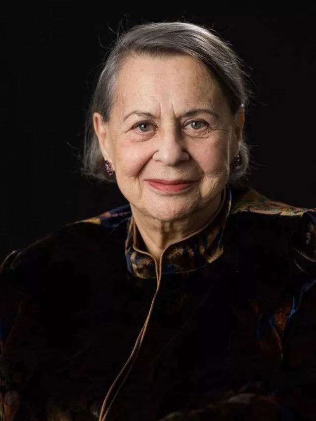 致敬｜“复制粘贴”功能发明者EvelynBerezin去世不平凡的一年