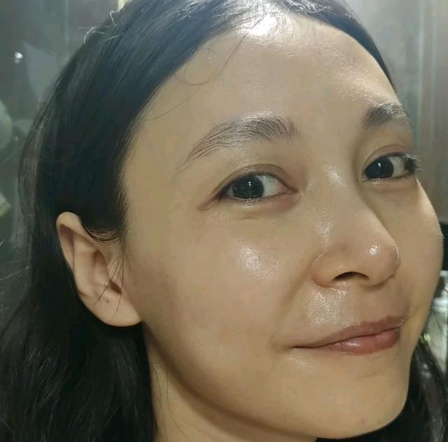 适合春夏用的抗氧化保湿面霜,对抗干纹的面霜