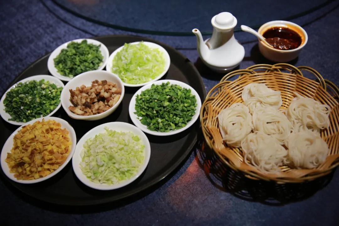 好吃到舔勺子的美食,好吃到舔杯子的港式甜品