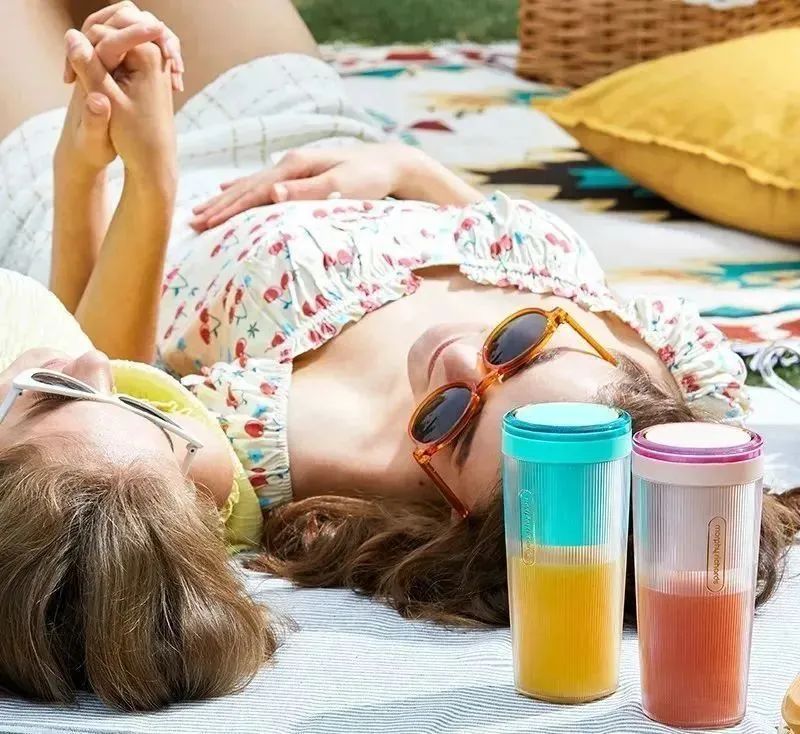 便携榨汁杯真的太方便,随身果蔬榨汁杯