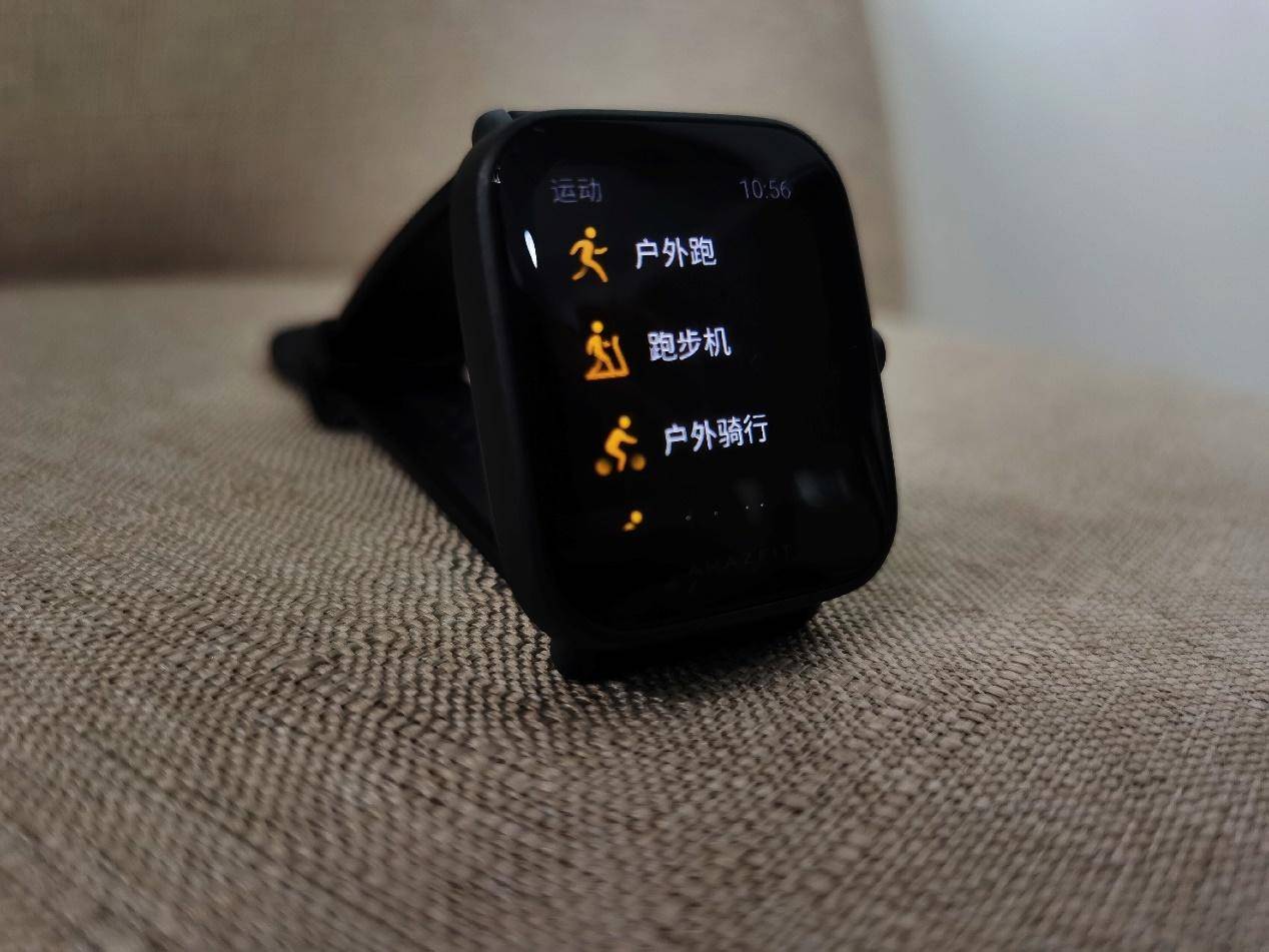 华米amazfitgtr3pro,华米手表amazfitx评测