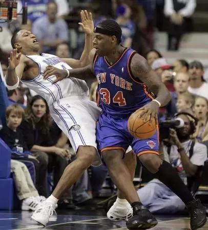 篮球防人犯规动作大全,篮球犯规100个动作