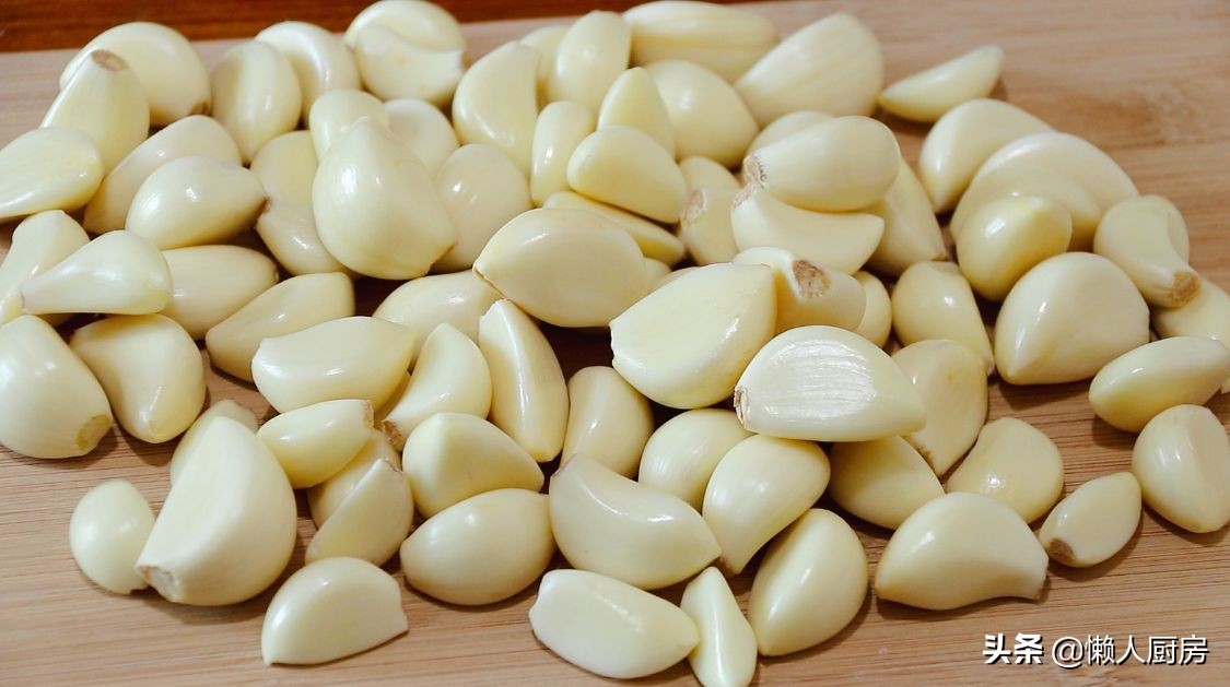 腌腊八蒜的正确方法和步骤,腌腊八蒜的正确方法窍门