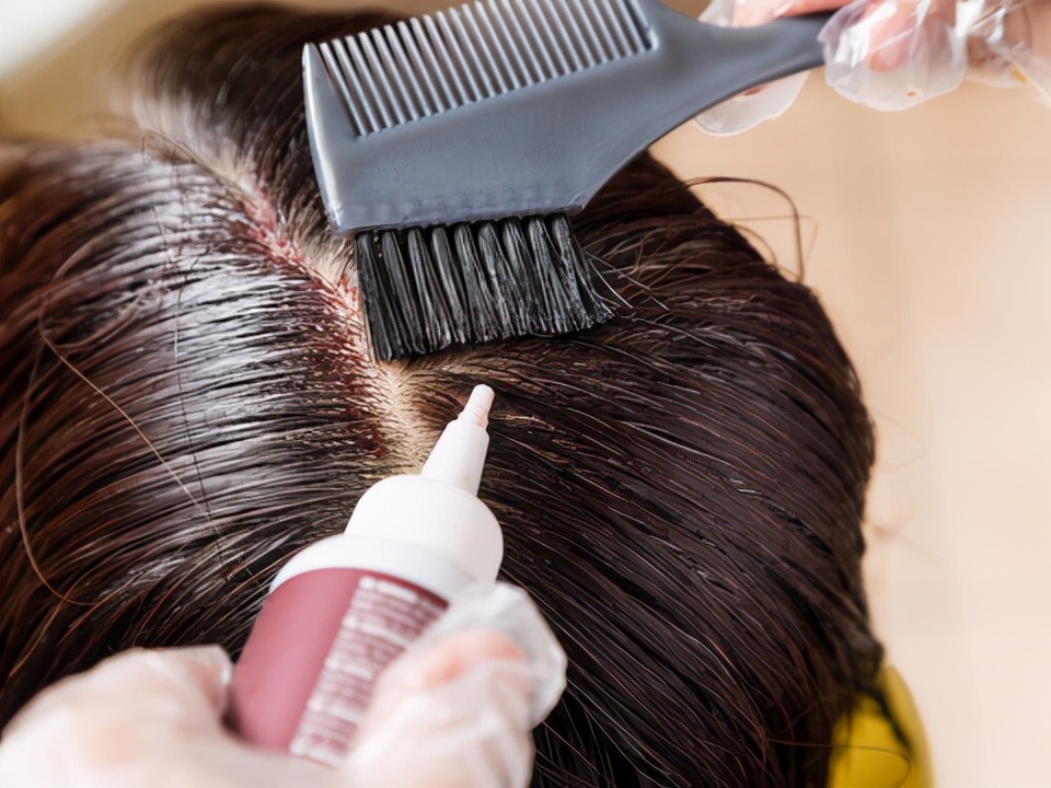 长期染发会致癌吗多久染一次合适,染发致癌吗多久染一次好