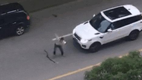 被追尾对方态度恶劣该如何索赔,对方故意追尾全责怎么赔偿