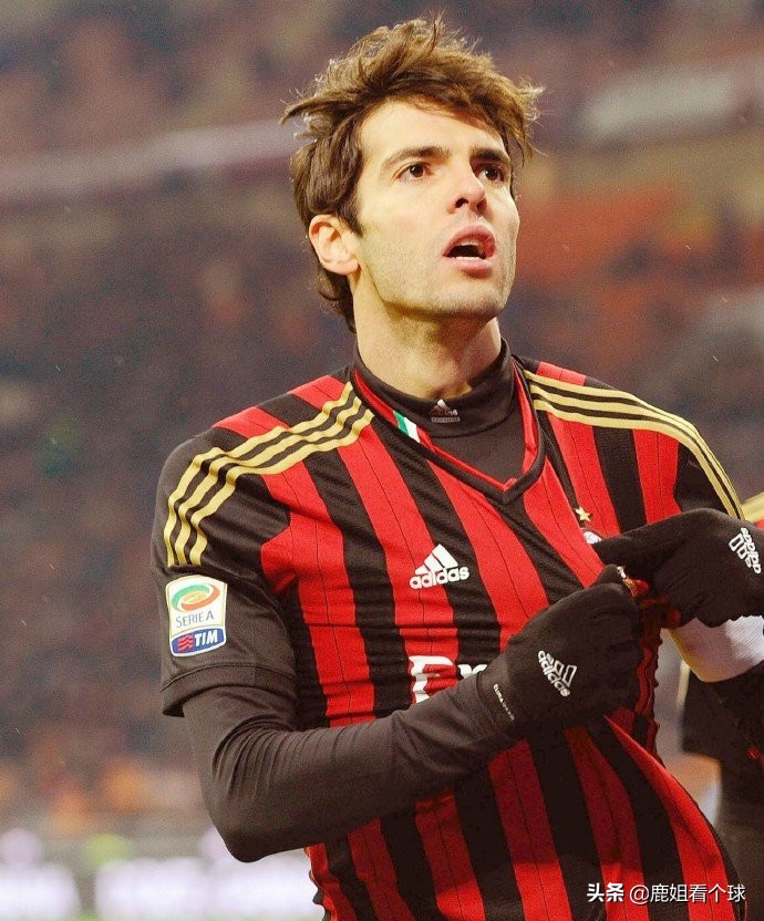 世界足坛十大帅哥排行,世界足坛史上十大巨星排名