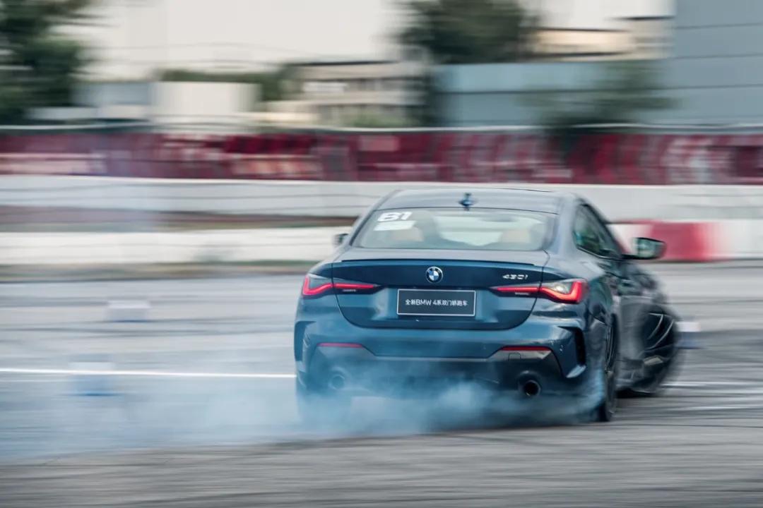 宝马4系提高动力,新款宝马4系舒适感怎么样