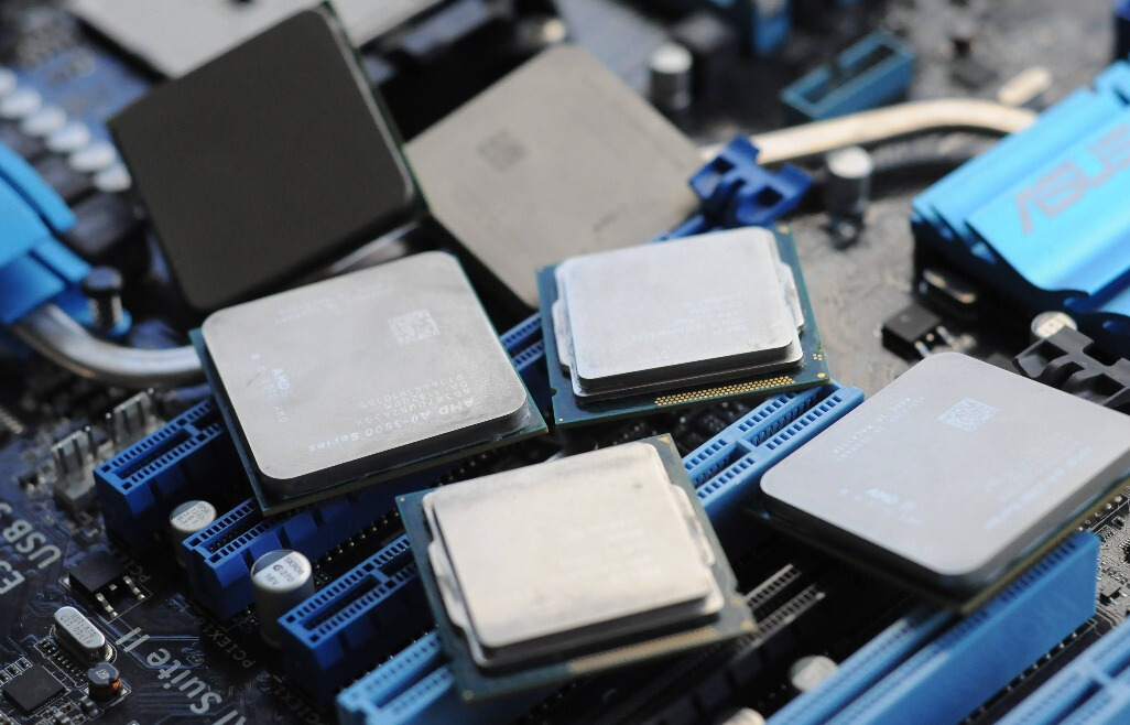 网吧的二手电脑值得购买吗,二手电脑买家用的好还是买网吧的