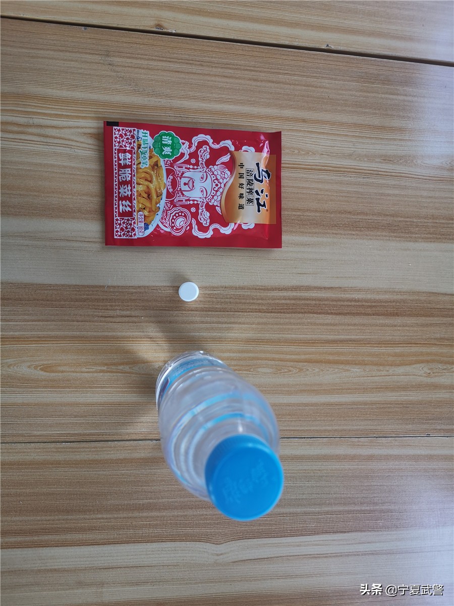 夏天野外驻训需要带什么,夏季防暑降温确保安全生存