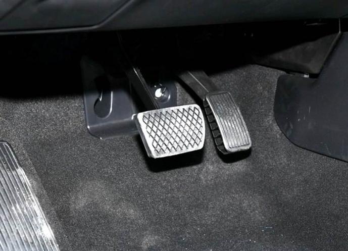 b级车雅阁排第几,九代半雅阁2.0缺点和毛病