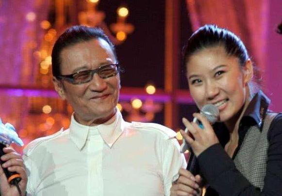 谢贤从年轻到老的视频,谢贤一年赚一栋楼