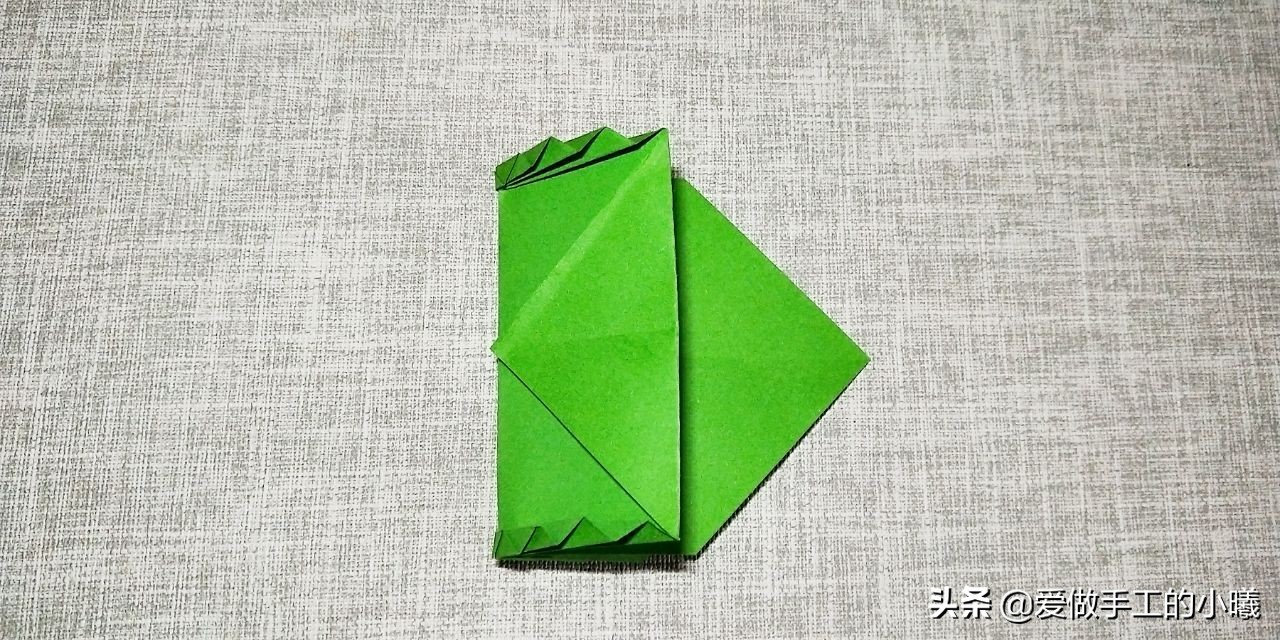 折纸树叶书签制作方法,折纸教程可爱小书签