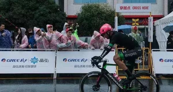 相伴9年风雨同舟砥砺前行,相伴2018