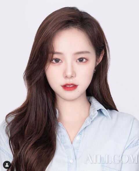 让HR眼前一亮的面试妆比精修证件照还美?