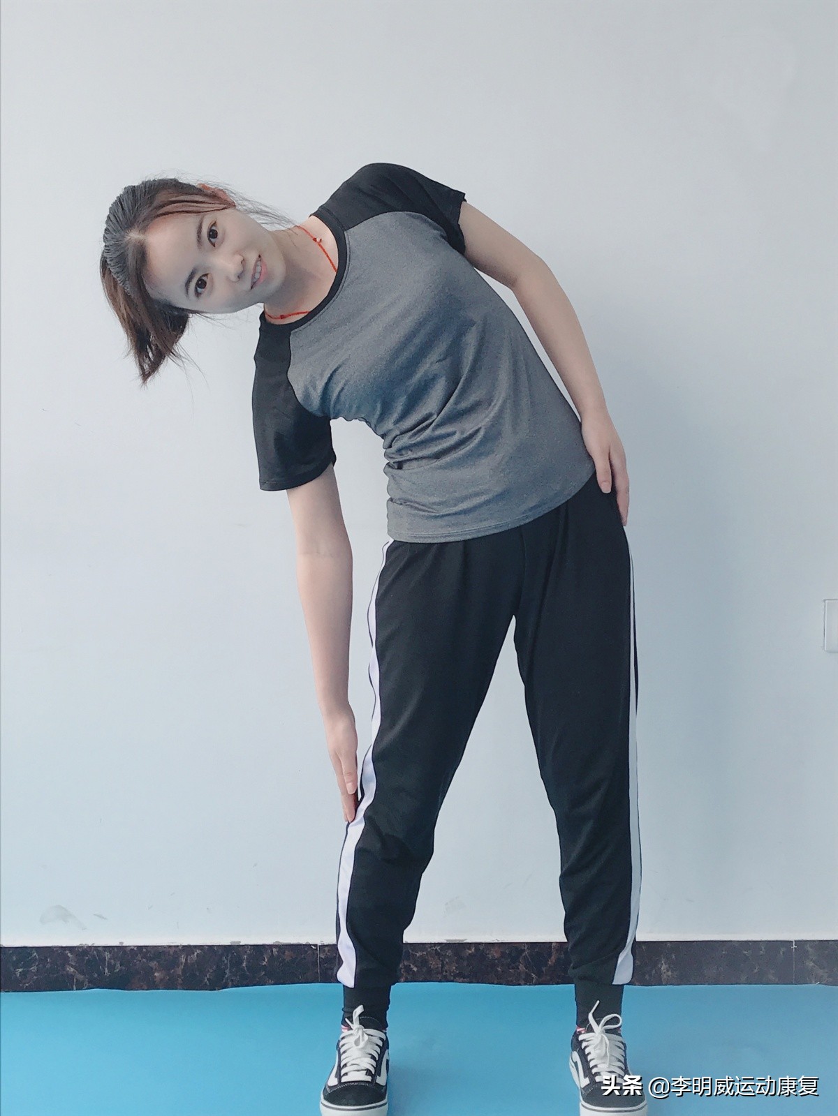 超详细的腰痛康复方案——腰痛自我评估、手法理疗和康复训练全解