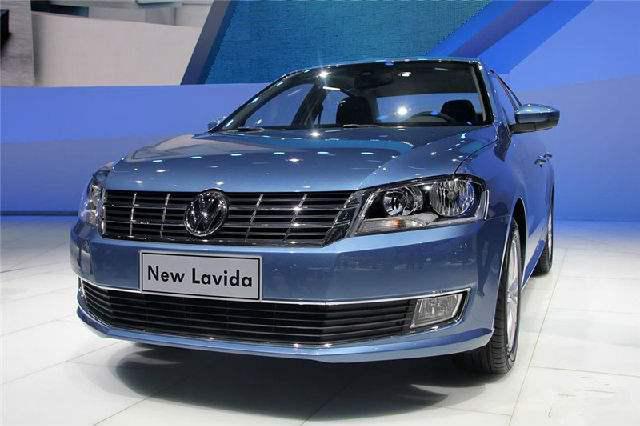 15万左右适合中年开的车,10-15万适合中年人开的车