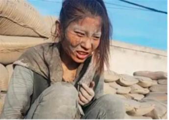 网红水泥妹是不是骗人的人,网红水泥妹真实身份曝光视频