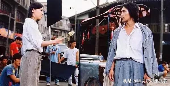 周星驰天才在左疯子在右,周星驰孤独