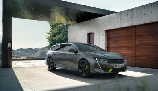 15款标致5081.8t,2024款标致508pse轿跑版