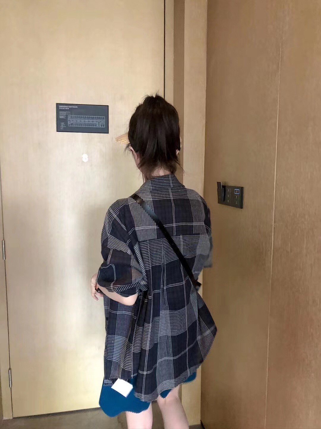 背带裤的小裙子,五一出游小裙子背带裙