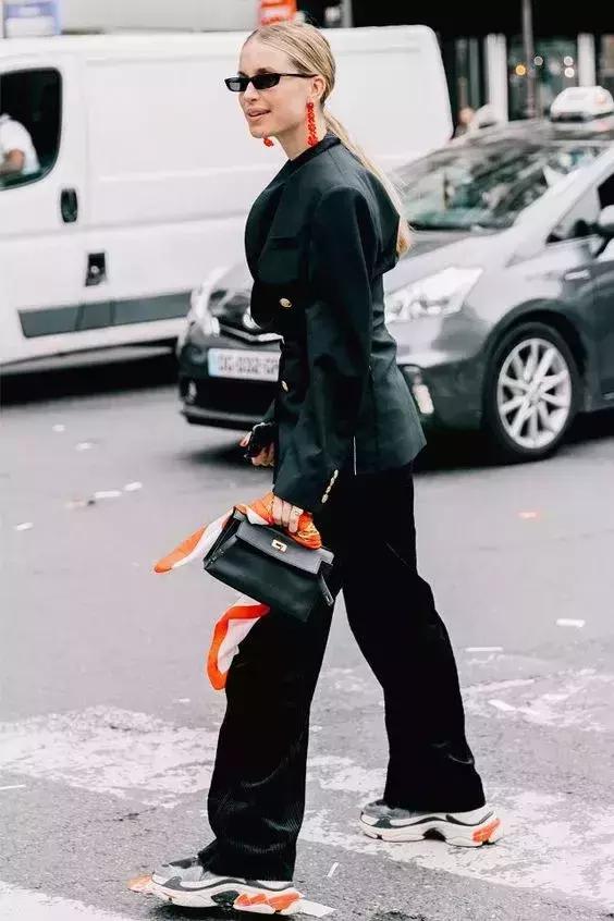 刘雯同款UR老爹鞋,老爹鞋刘雯同款