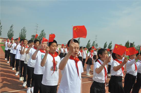 翰墨寄真情丹青颂英烈绘画线稿,翰墨寄真情丹青颂英烈简笔画