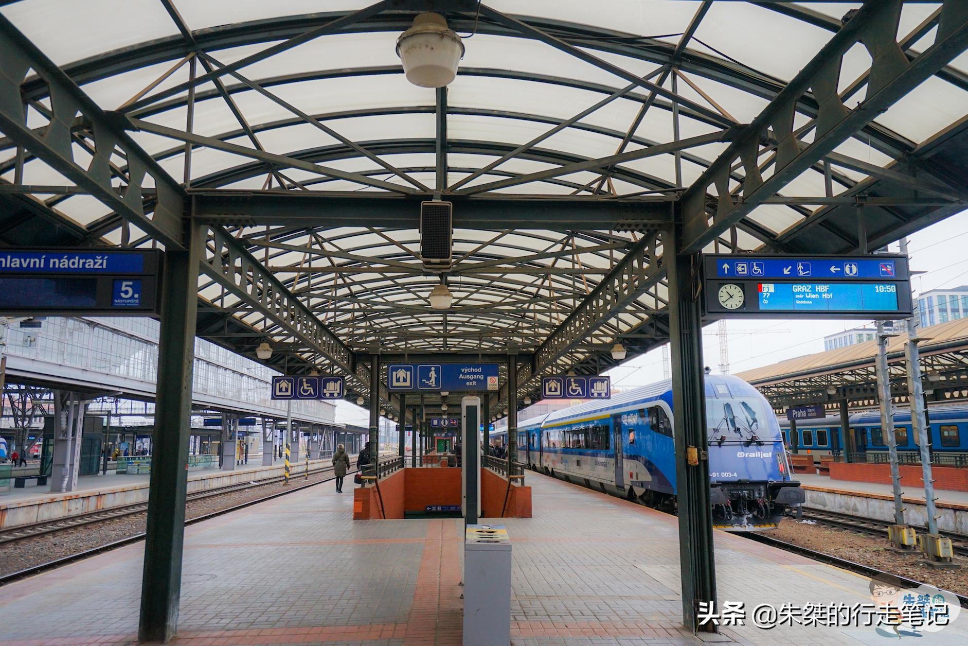 中介办理申根签多少钱,办理申根需要多少钱