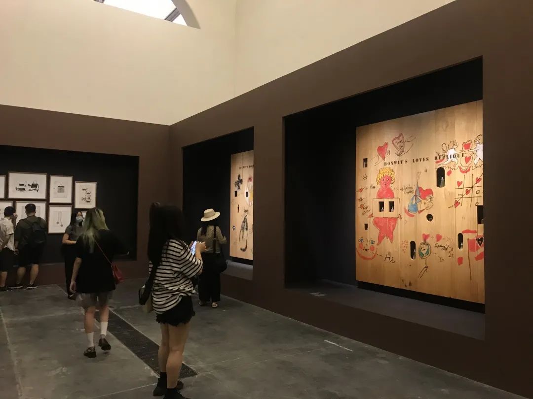 安迪沃霍尔的预言,三十年后我们的生活将是什么样子