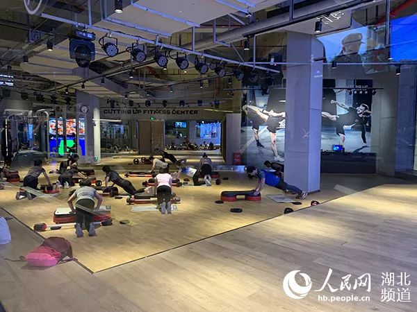 健身房办卡后不去失效维权,健身房一直被人举报怎么办