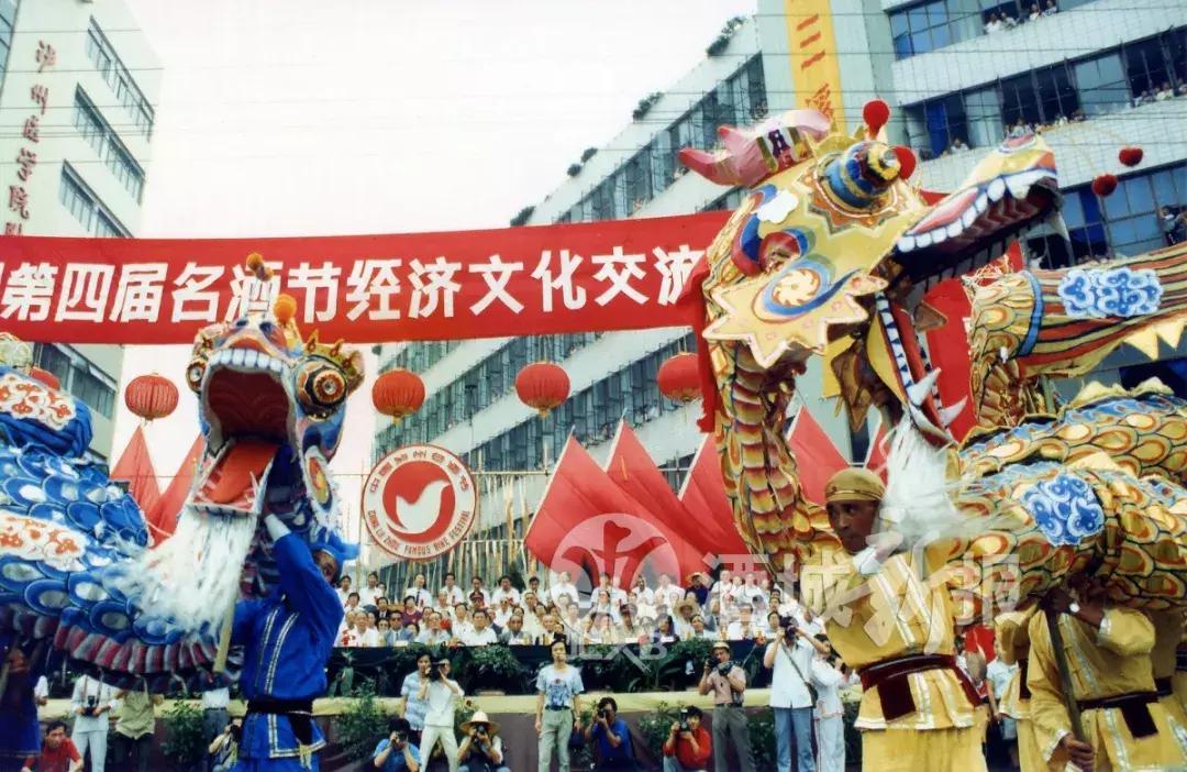 泸州酒博会历年展览面积,泸州第十八届酒博会