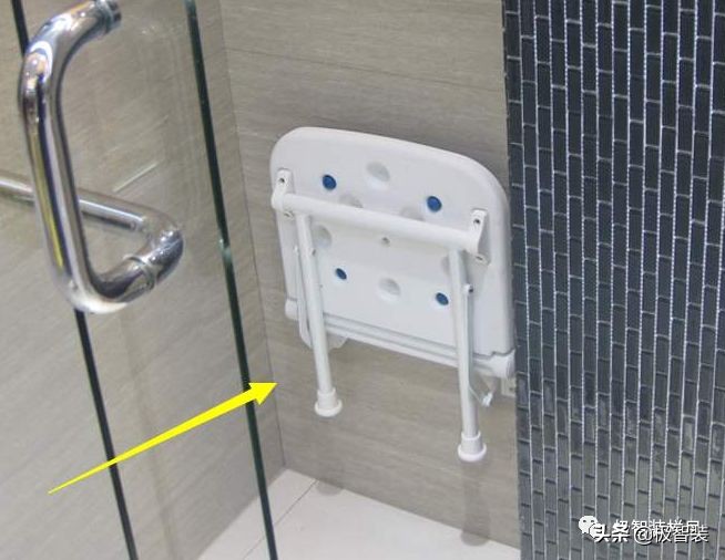 家里有老人安哪种摄像头最好,养老院老人房间内安装摄像头