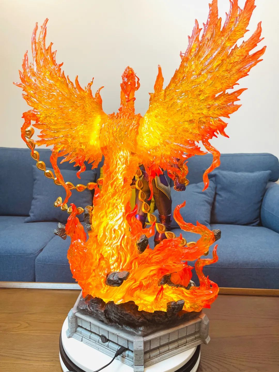 我居然花6000多买了个会发光的凤凰