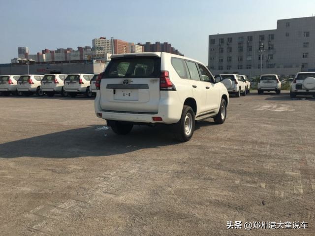 丰田霸道4.0港口价格,丰田霸道国五库存车价格