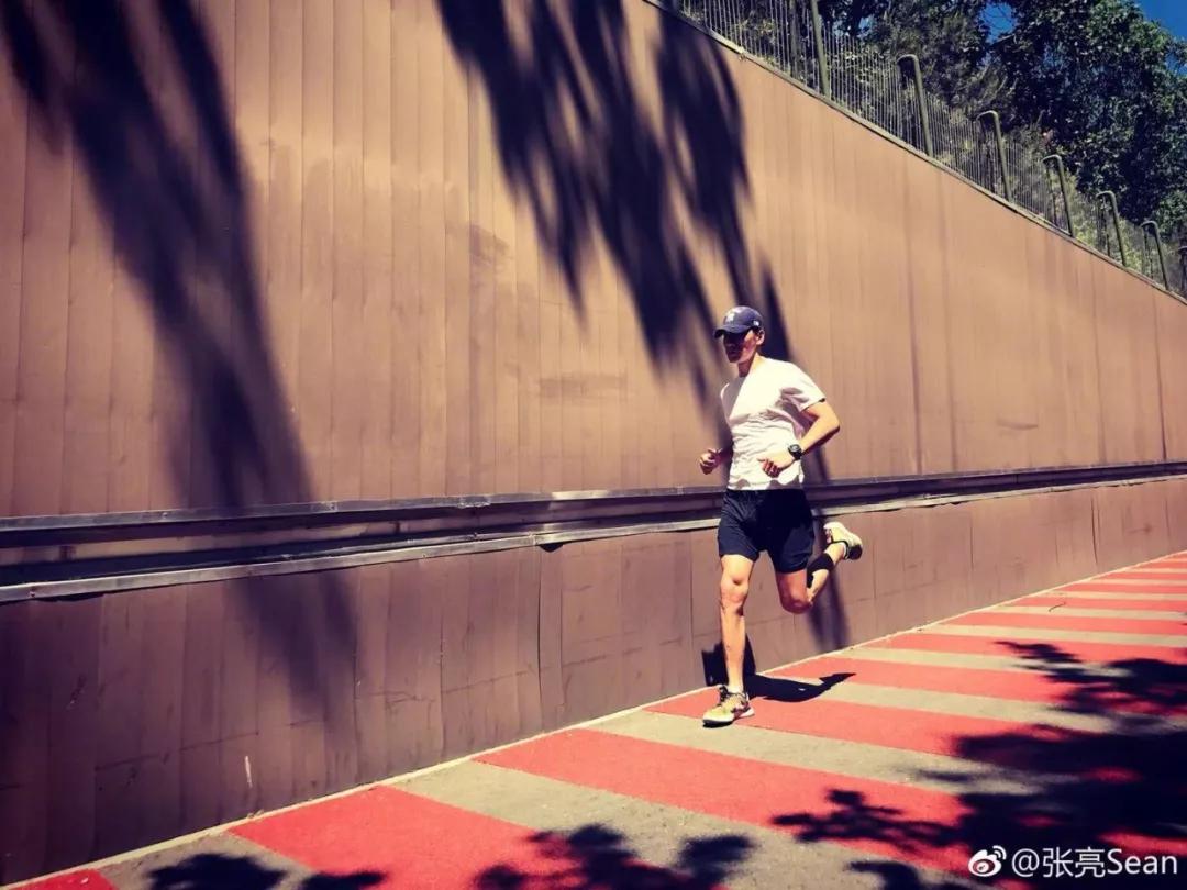 张亮九十九步退一步,张亮全员加速中全军覆没