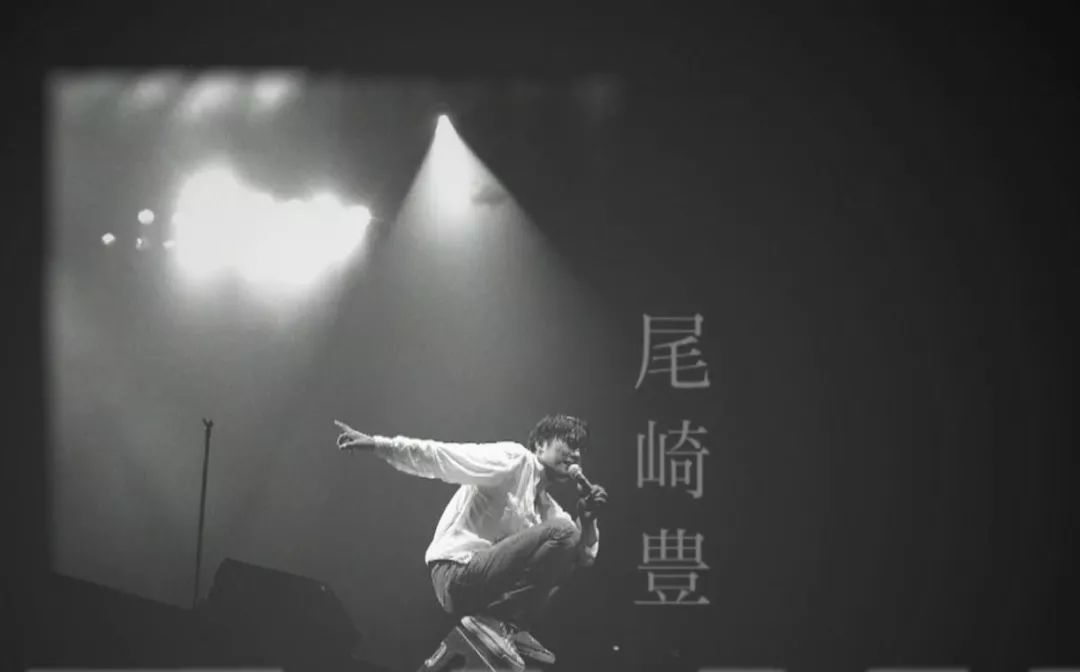 他是谢霆锋偶像,被杨坤翻唱17岁成名作,一生不羁却英年早逝