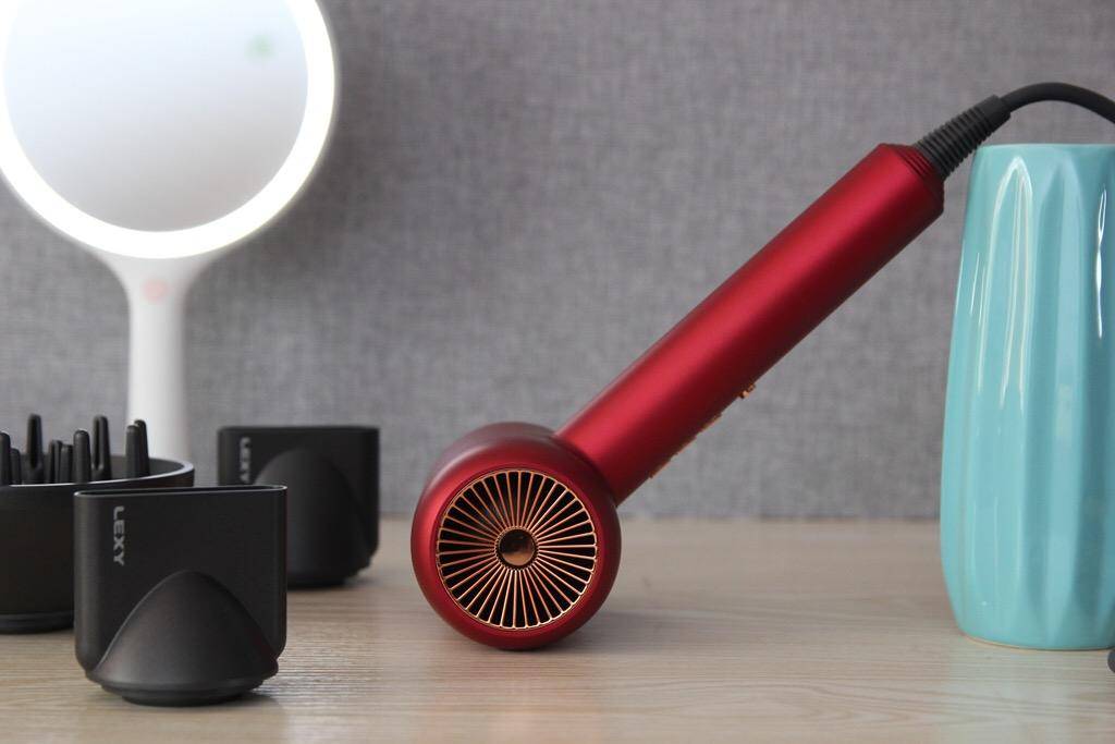 莱克水离子吹风机视频,莱克吹风机使用方法