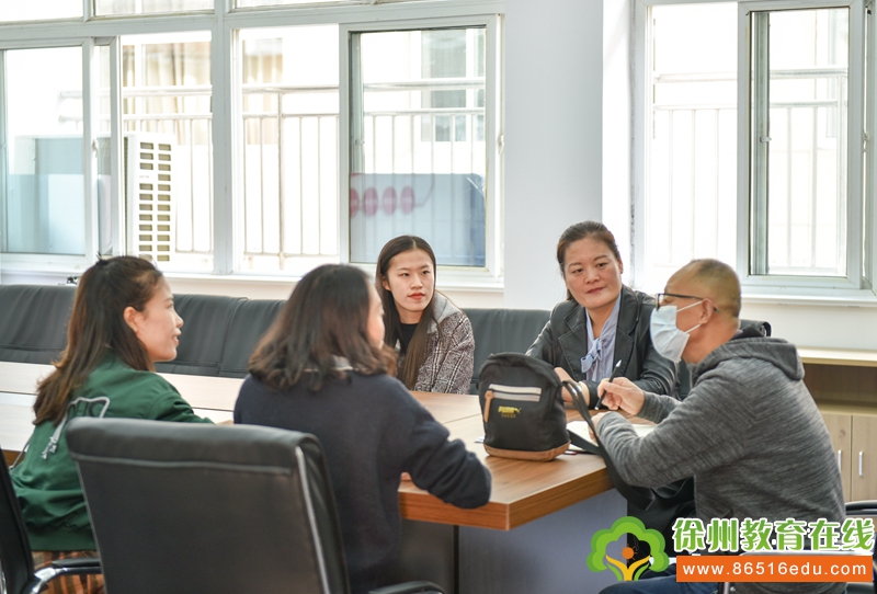 百年桃小艺满校园——迎接“江苏省艺术教育特色学校”验收指导