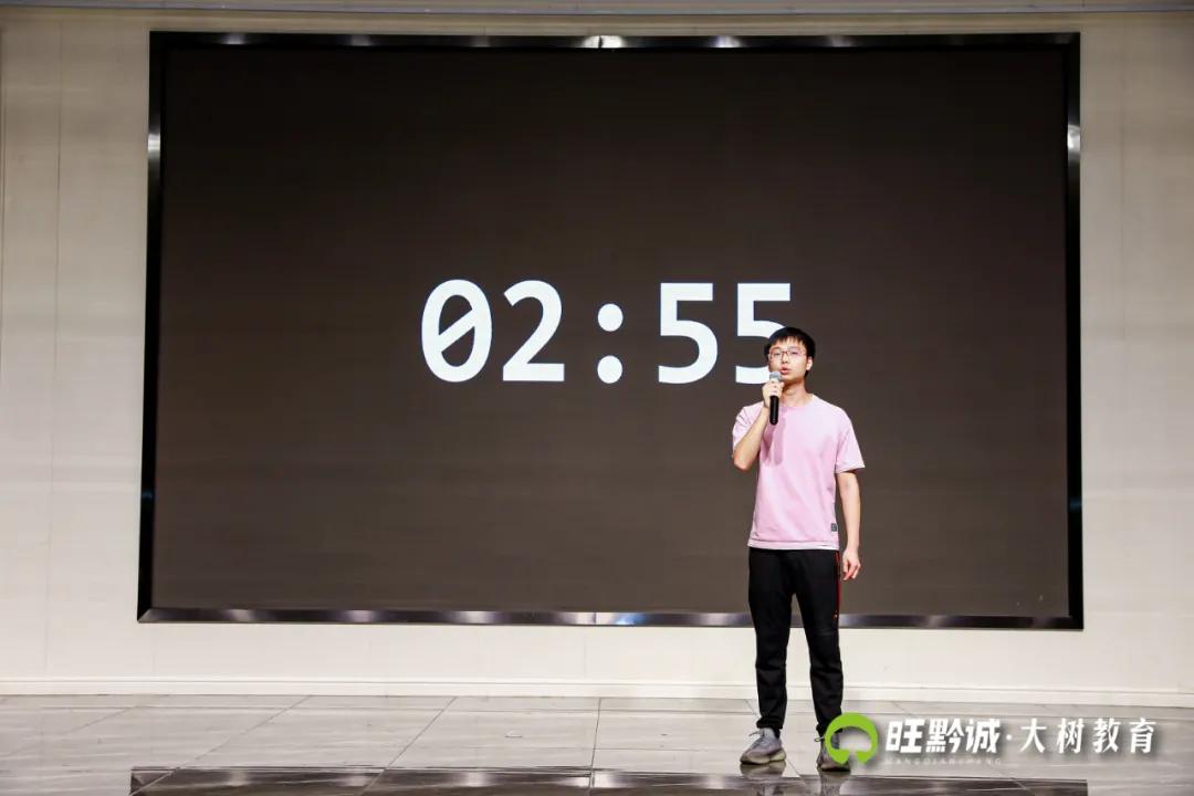 奖学金颁奖典礼完满结束主持稿,考试表彰大会进步奖怎么才能拿到