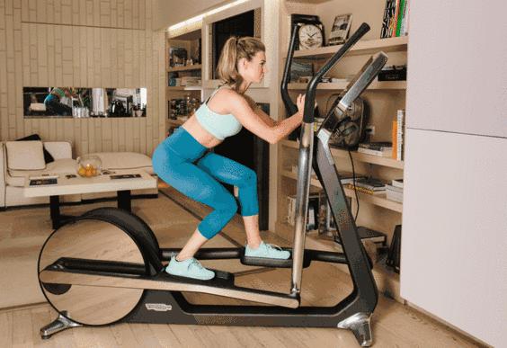 健身房器械椭圆机和跑步机,椭圆机锻炼怎么达到跑步效果