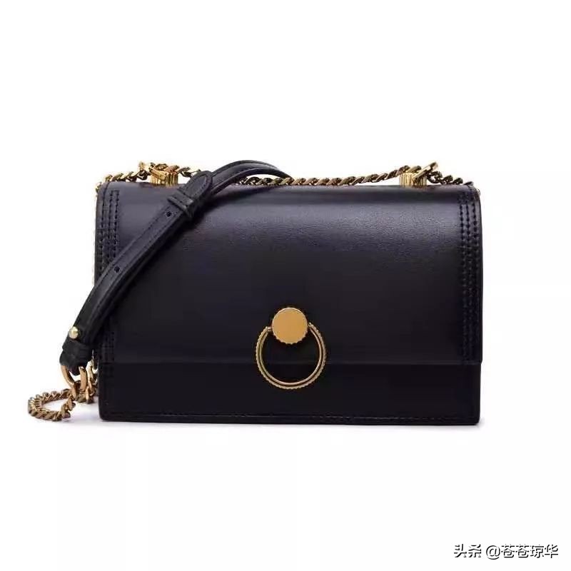 每个女人都得有一个小棉袄,每个女人都应该拥有一个凯莉包