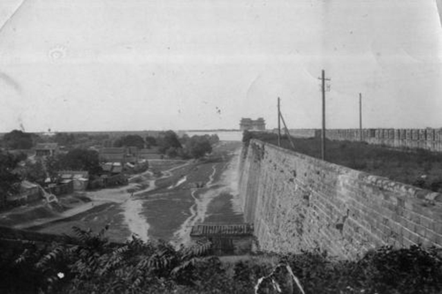 左环沧海,左环沧海右拥太行