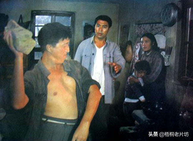 丁一在咱们的牛百岁里扮演谁,丁一和陈裕德的电视剧