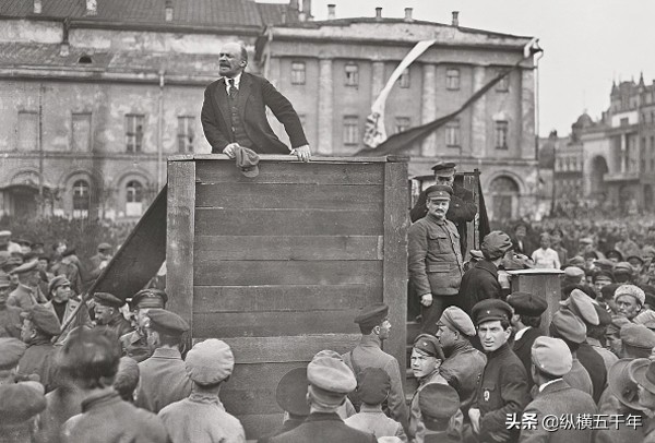 苏波战争波兰占领了苏联哪些地区,二战苏德互不侵犯苏联入侵波兰