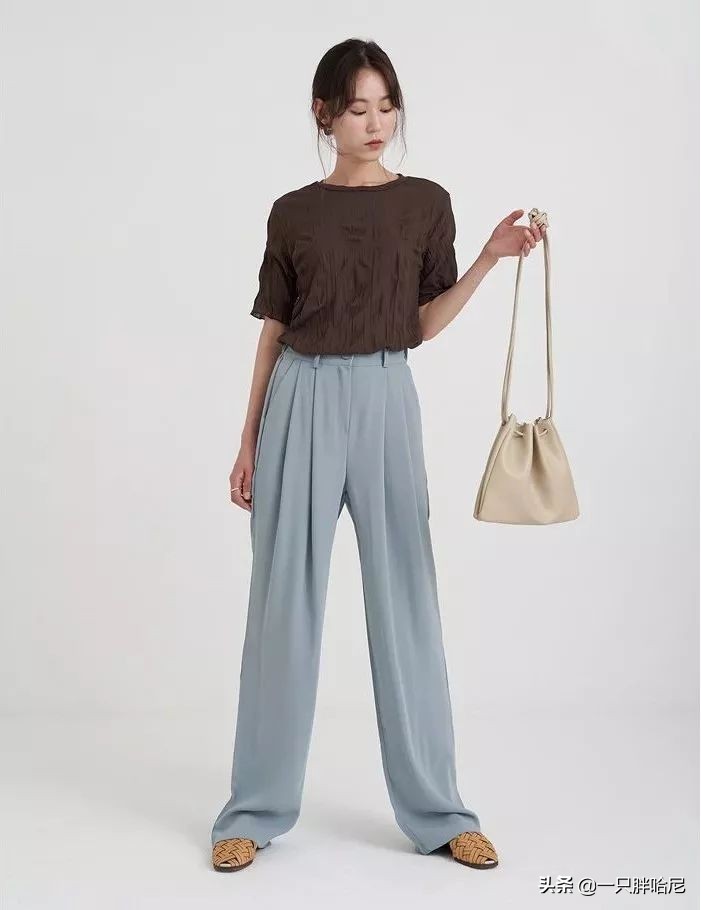 阔腿裤平底鞋早春这种搭配火了,阔腿裤平底鞋开春最火搭配