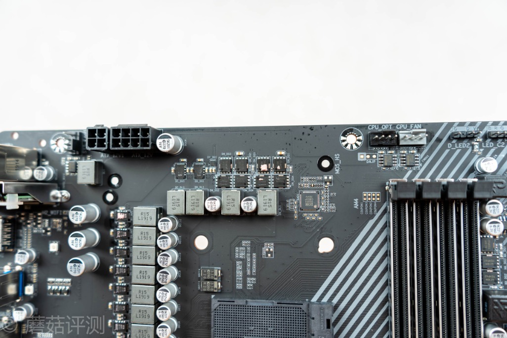 技嘉x570主板芯片组升级教程,技嘉x570aorusprowifibios更新