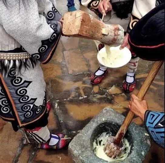 糍粑是由什么做的,糍粑一般在什么季节吃