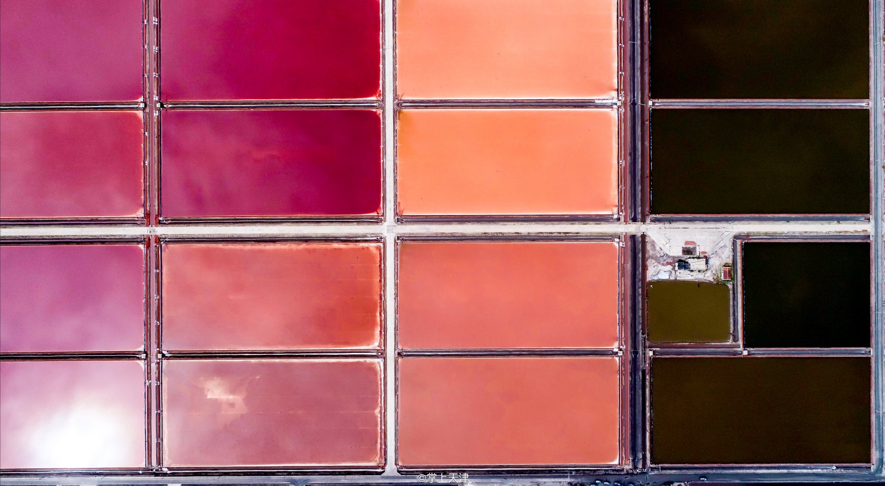 潍坊滨海七彩盐田,七彩盐田航拍