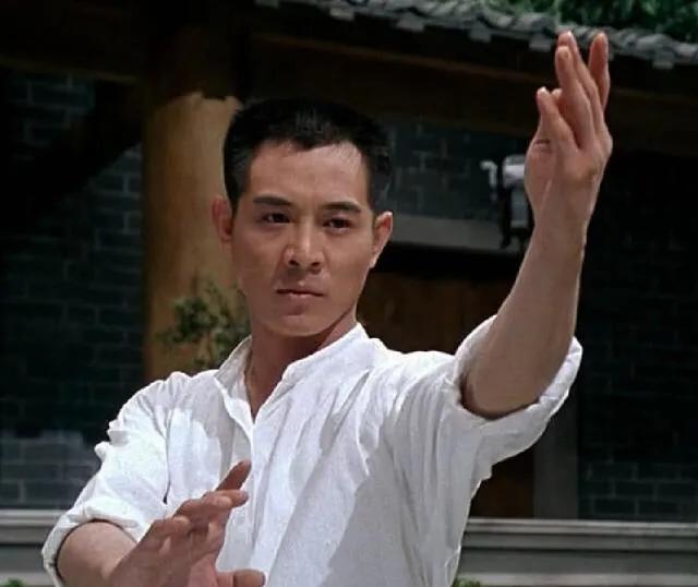 宁静回应国籍后再爆金句,宁静否认改国籍真相究竟是如何