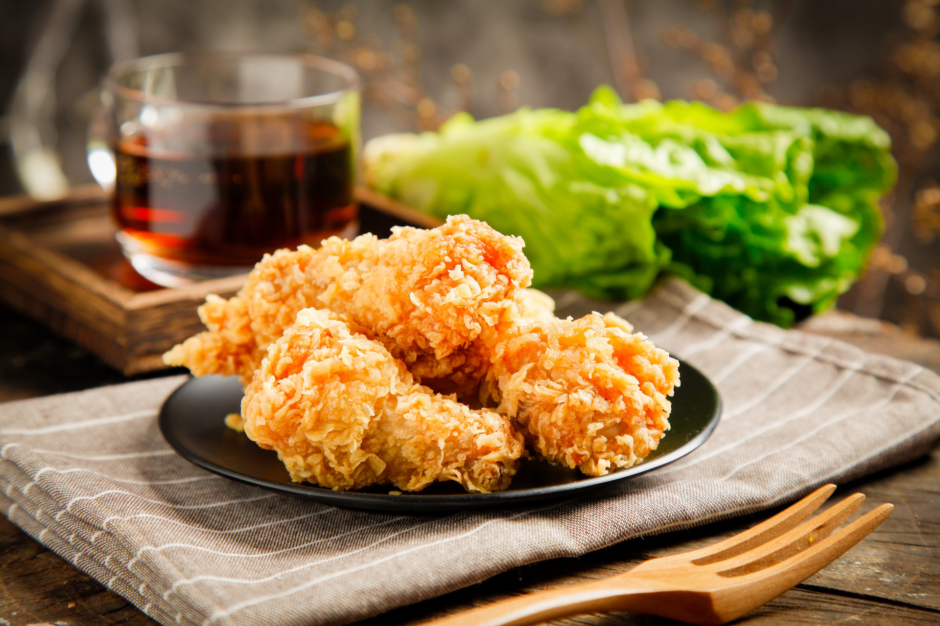 小孩吃哪些食物有毒危害身体,孩子乱吃东西危害新闻